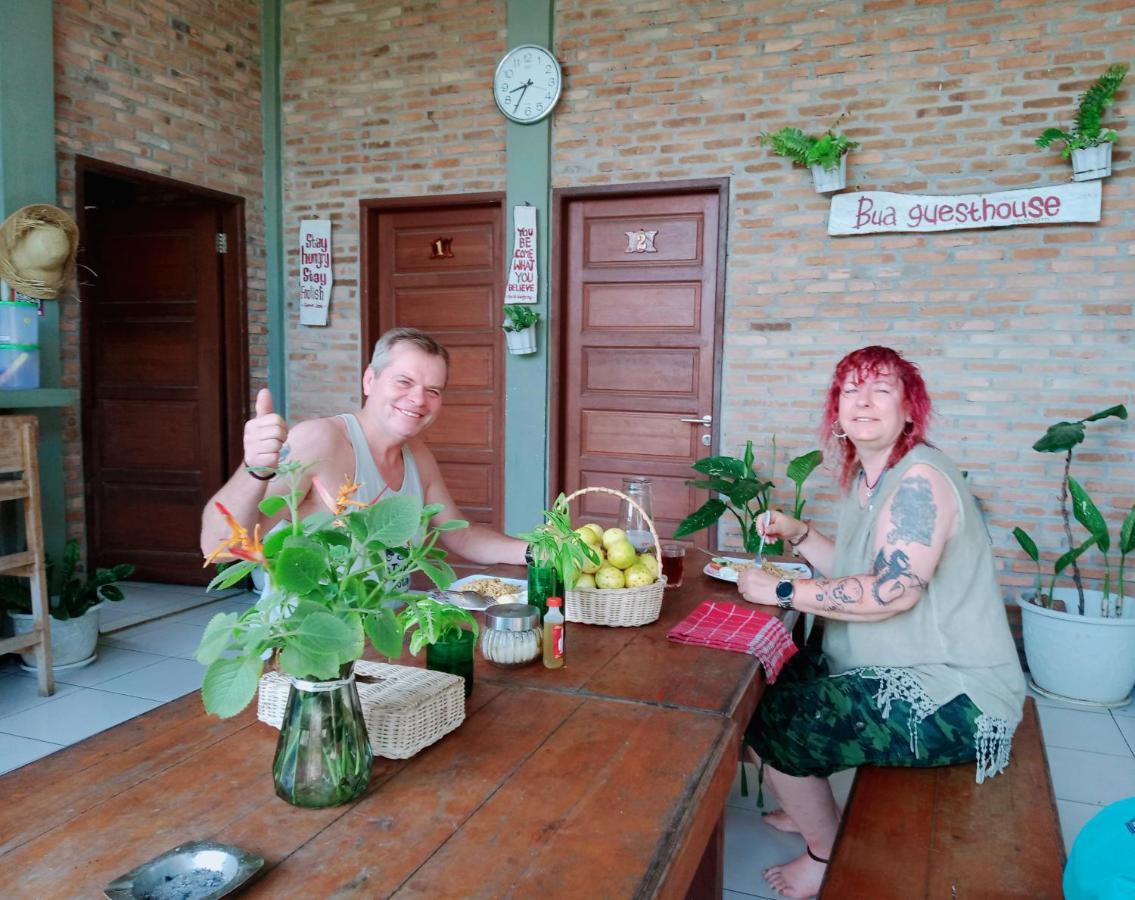 Bua Guest House Medan Exterior foto