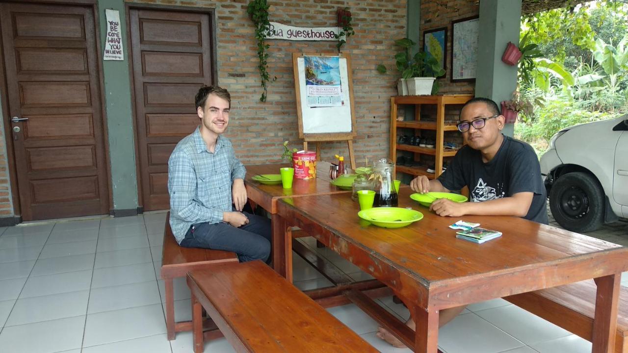Bua Guest House Medan Exterior foto