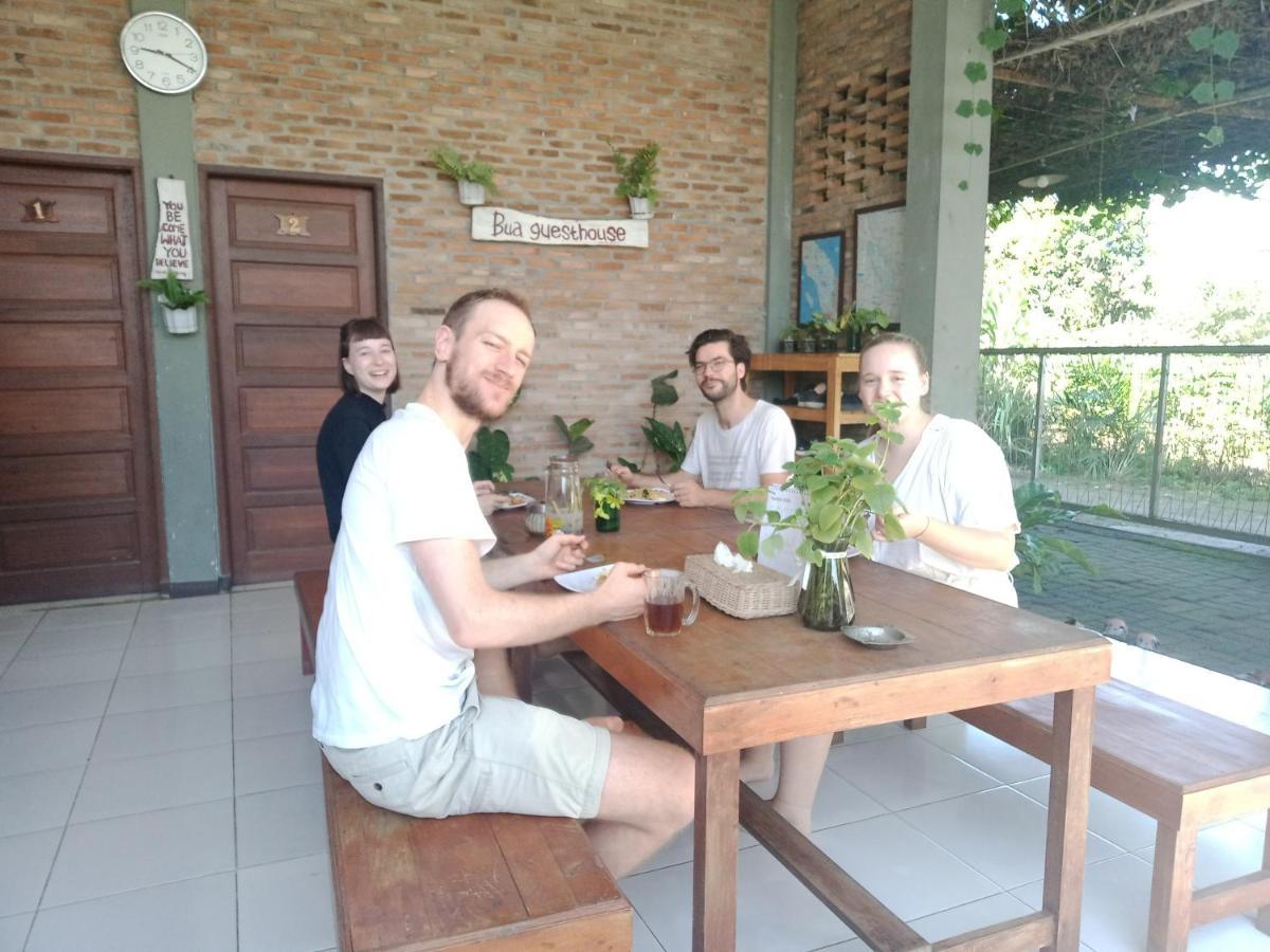Bua Guest House Medan Exterior foto