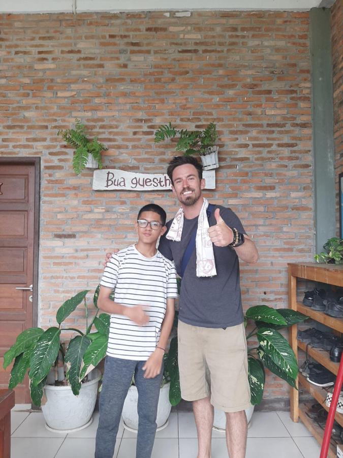 Bua Guest House Medan Exterior foto