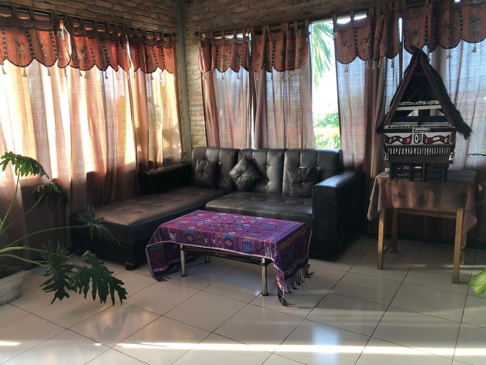Bua Guest House Medan Exterior foto