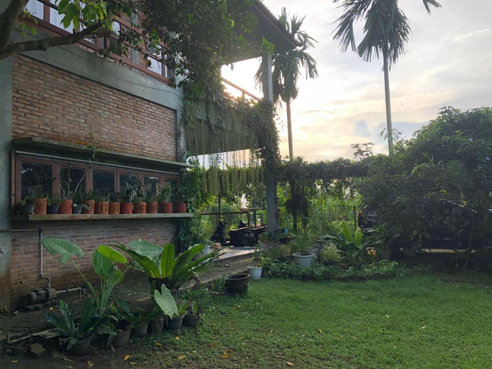Bua Guest House Medan Exterior foto