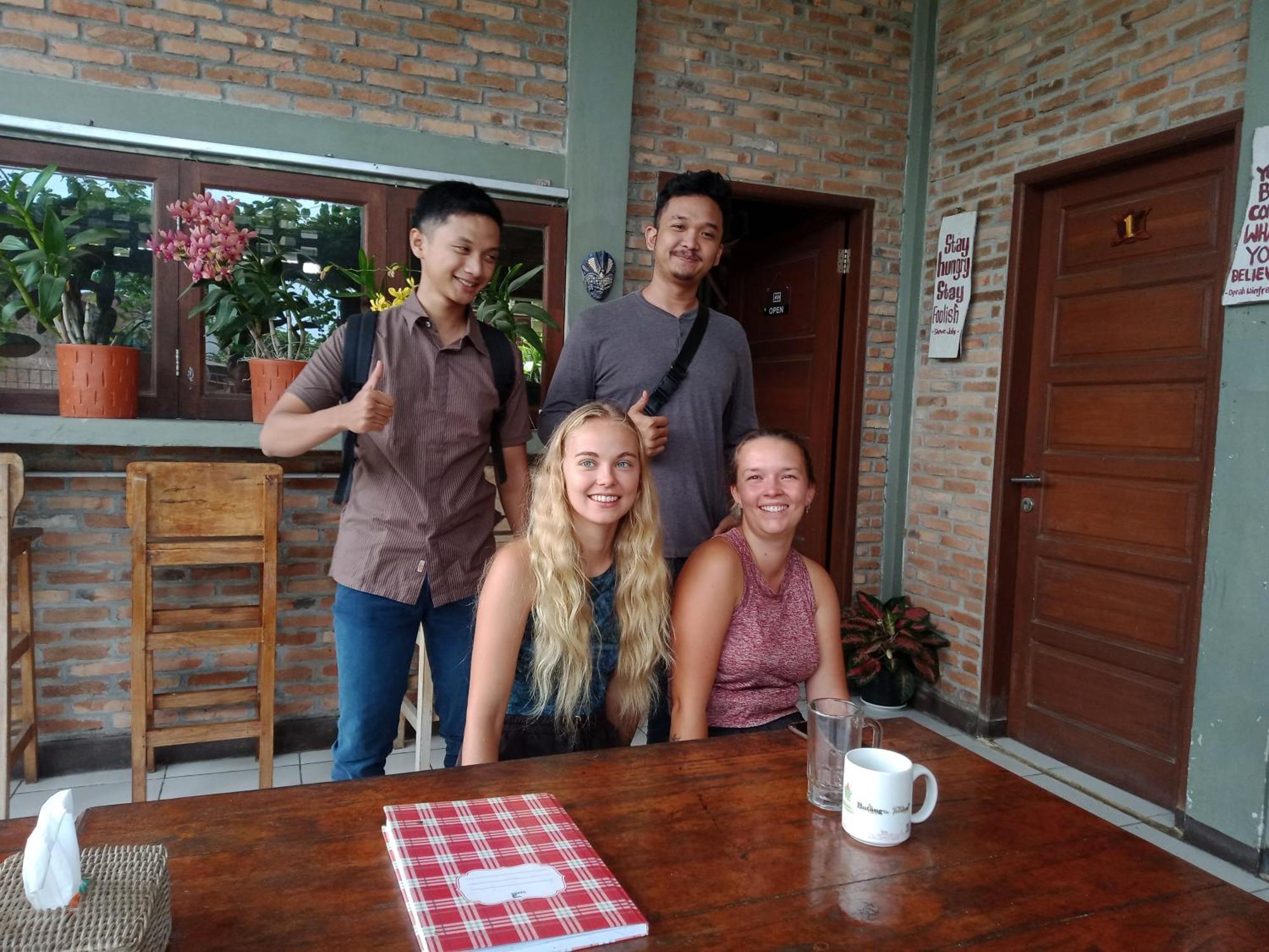 Bua Guest House Medan Exterior foto